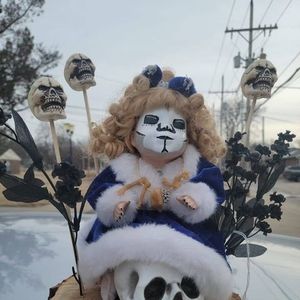 Meet your Posher, Dawn